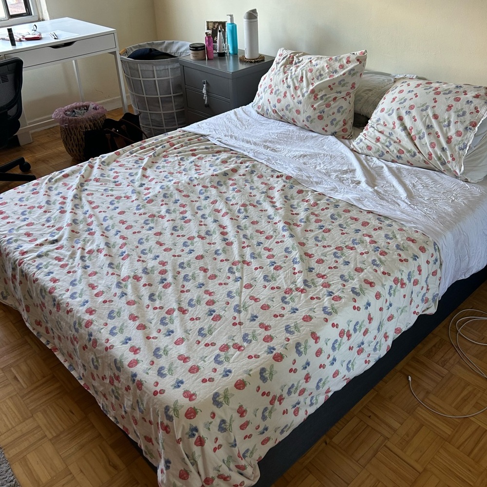 DJERF AVENUE DOUBLE/ QUEEN DUVET COVER + 2 PILLOW CASES - SUMMER BERRIES